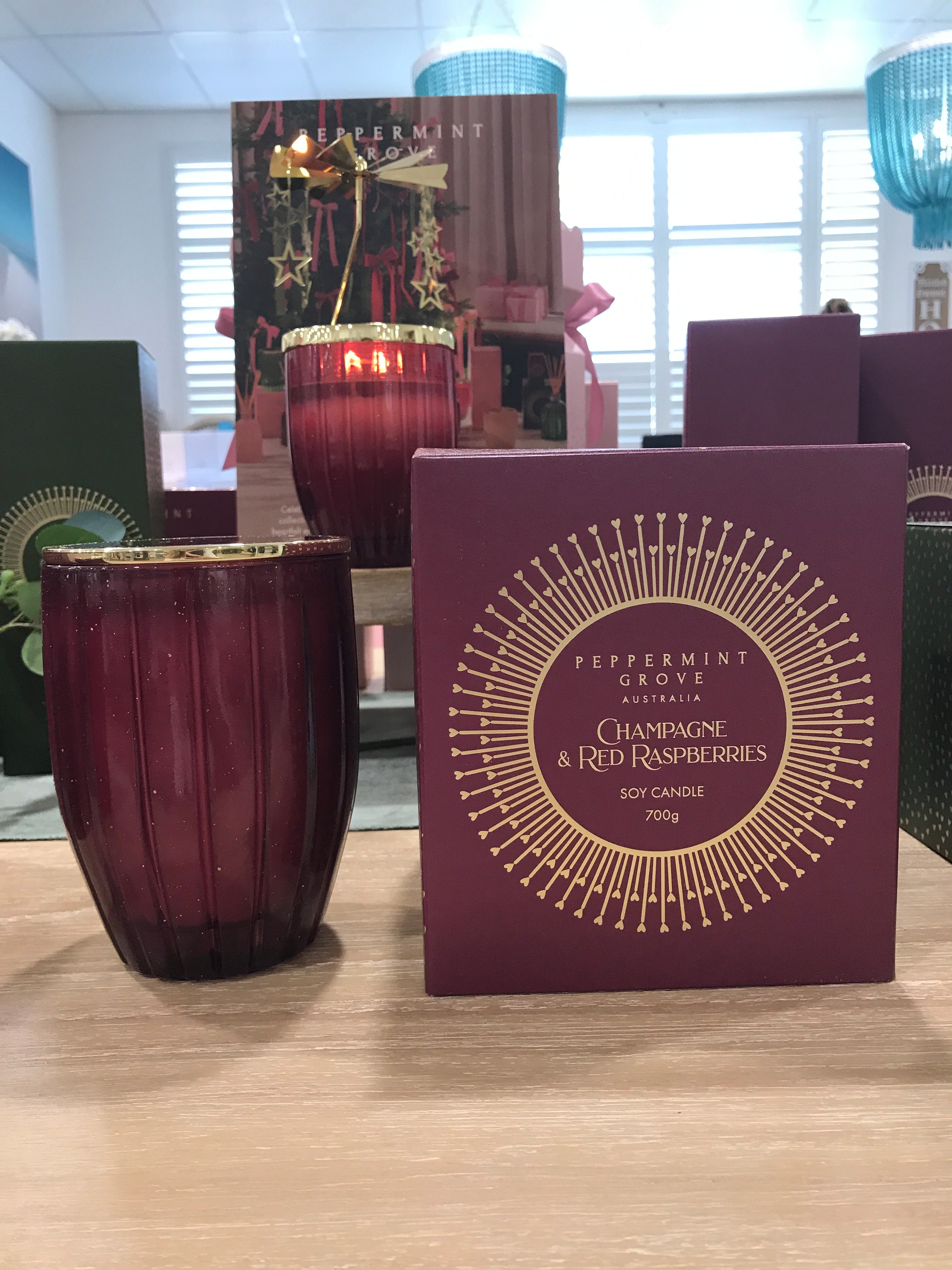 Extra Large Candle 700g Champagne & Red Raspberries – HAMPTONS STYLE ...
