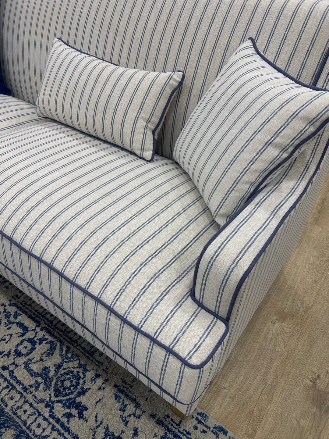 Hampton 2.5 Seater Sofa Pinstripe