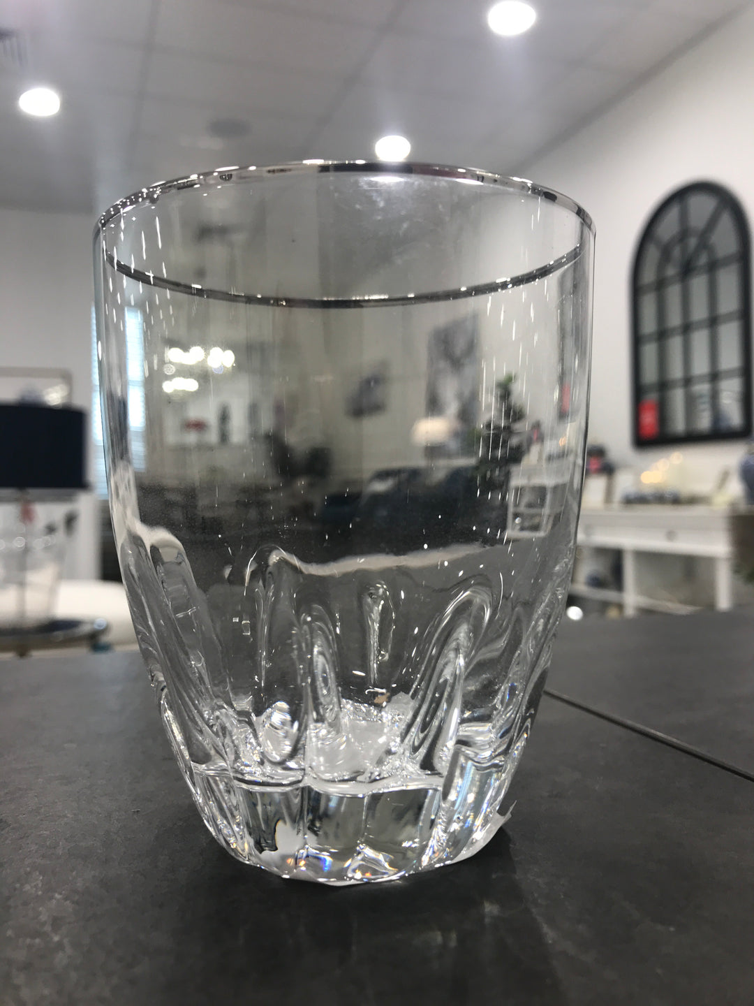 Glass tumbler silver rim