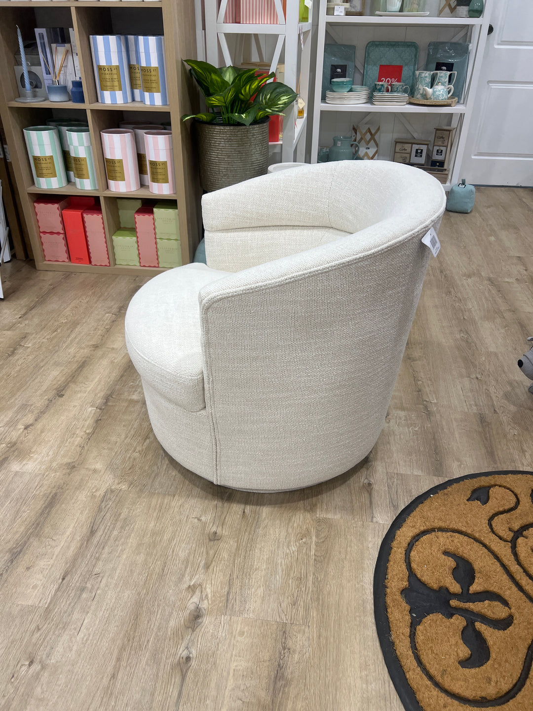 Ryder Swivel Armchair Ivory