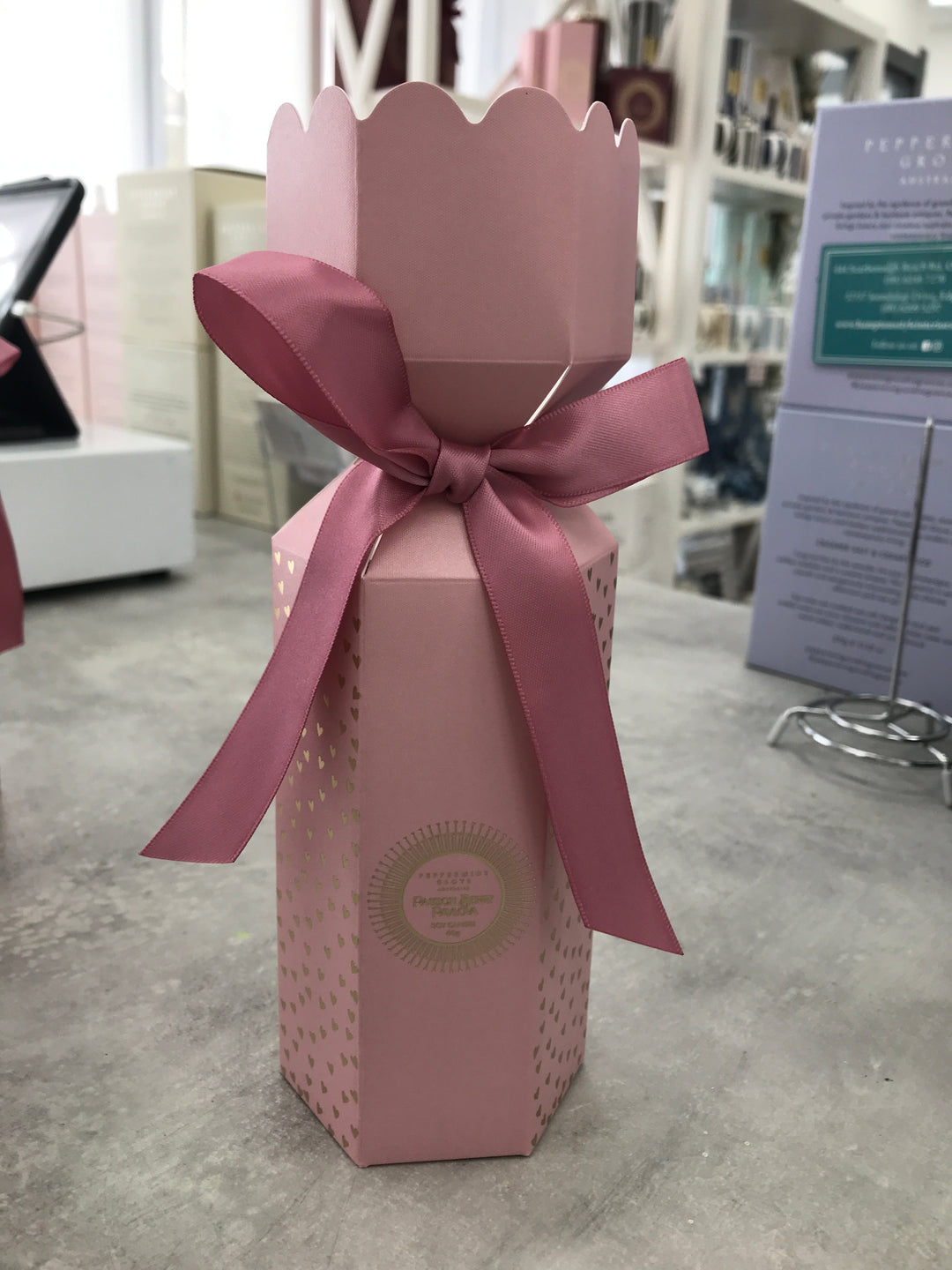 Mini Candle Bon Bon Passion Berry Pavlova 60g