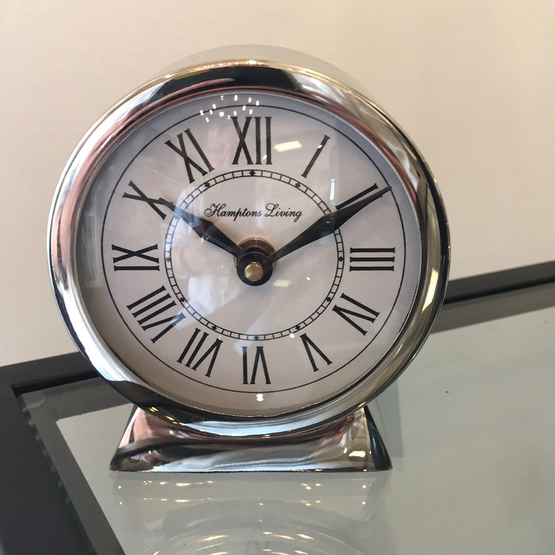 HAMPTON LIVING RND CLCK WEDGE BASE