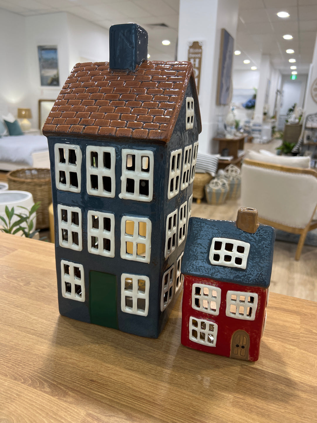 Cotswolds Country Tea Light Grande Chalet