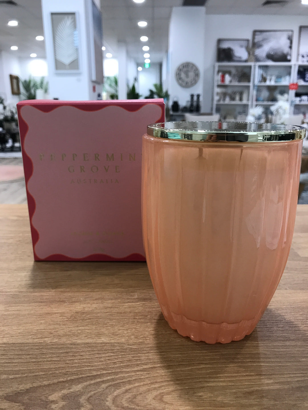 Lychee and guava candle