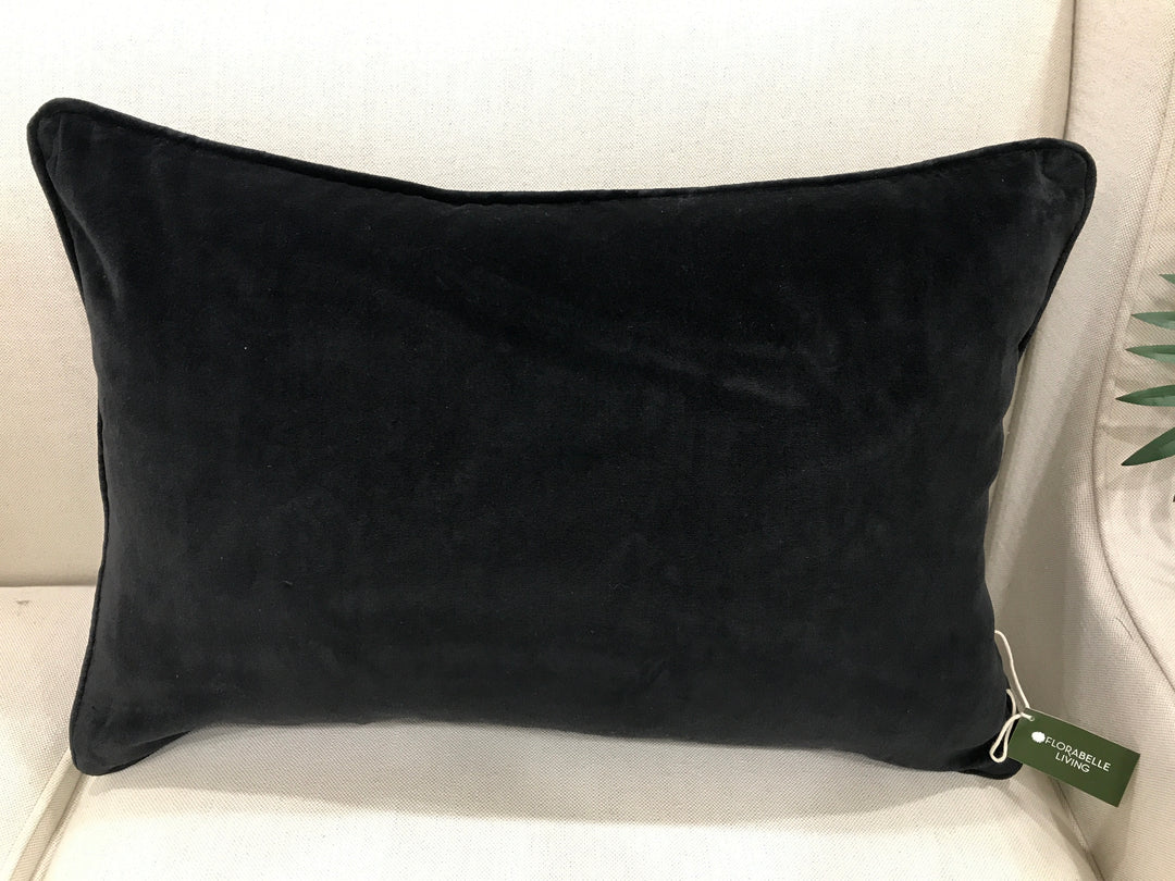 Hamptons Chelsea cushion black (lumbar) Feather Insert