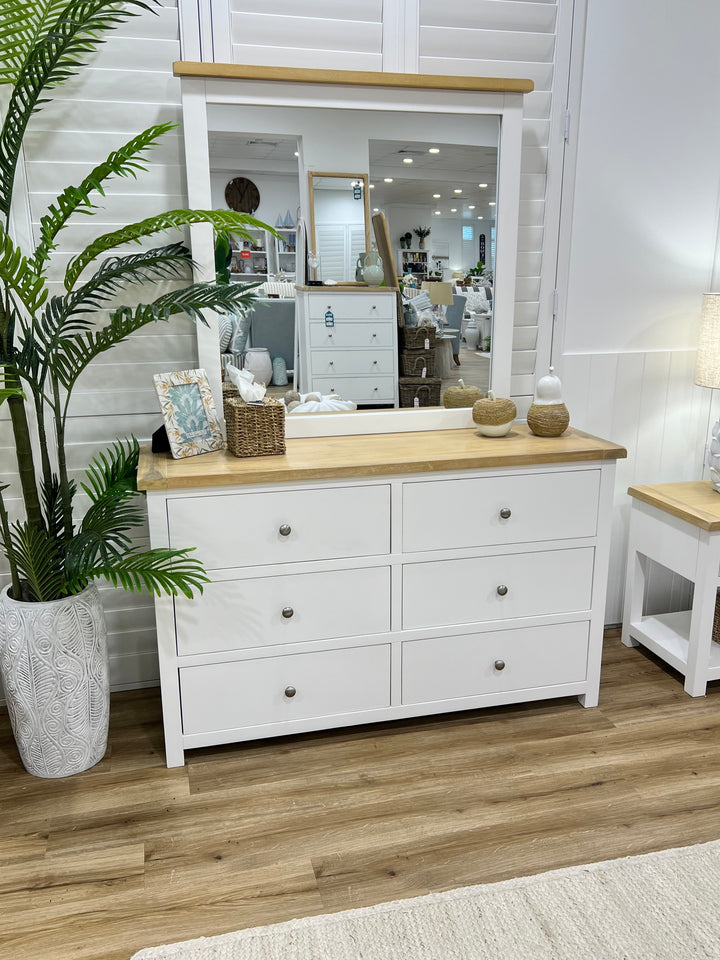 Laguna Dresser with Mirror