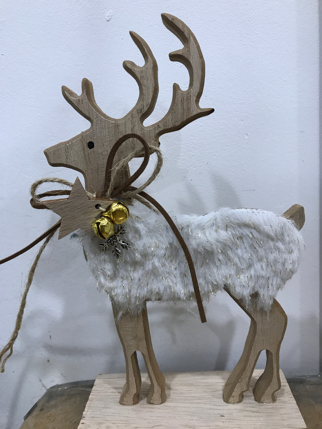 Furry Deer Dec Wood 16x5x21cm Brown/Wht