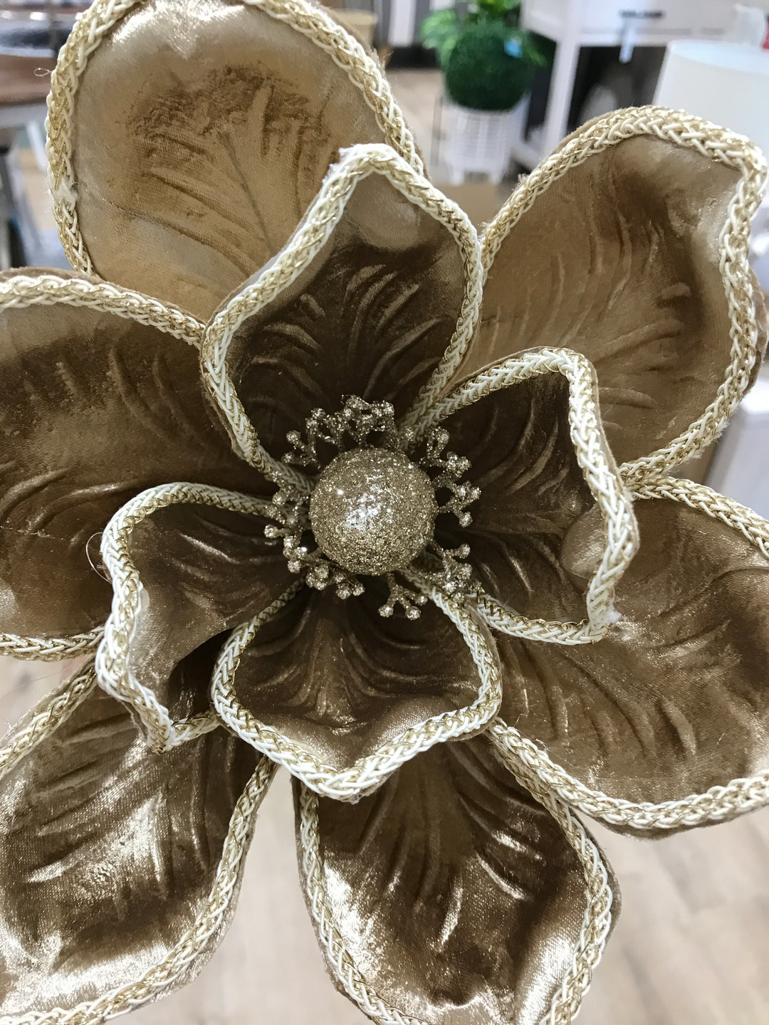 Clip on Fabric Magnolia tan