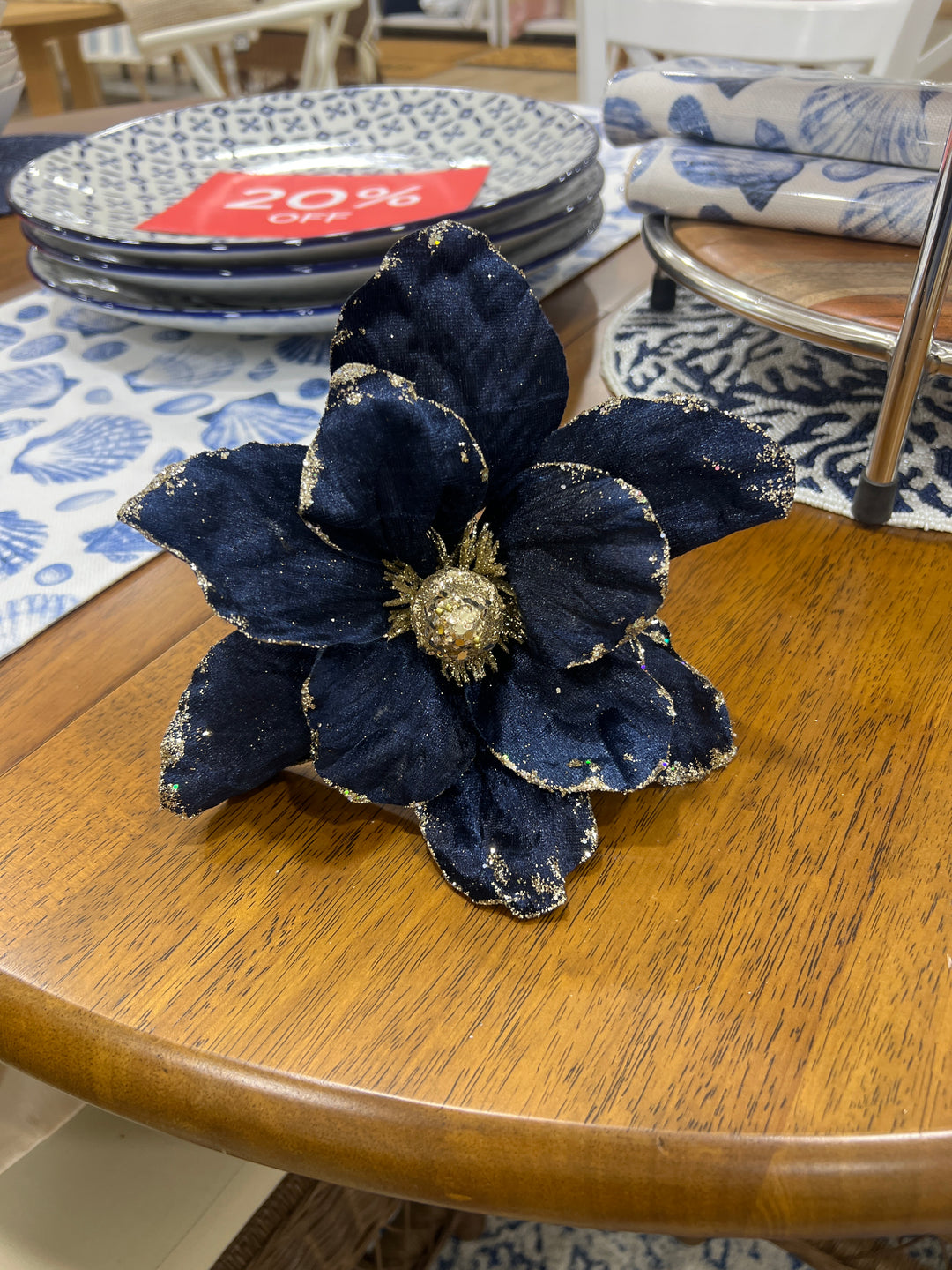 Magnolia Navy Clip on Poinsettia