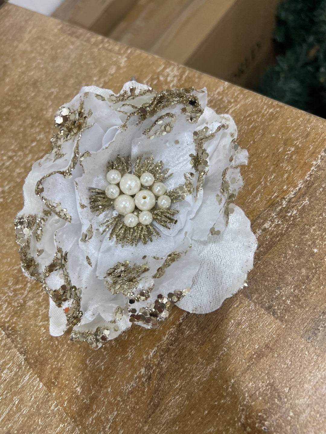 Velvet Silk Magnolia White