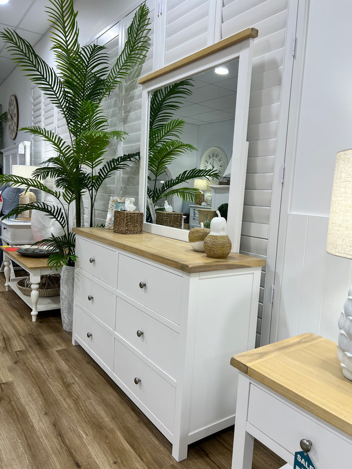 Laguna Dresser with Mirror