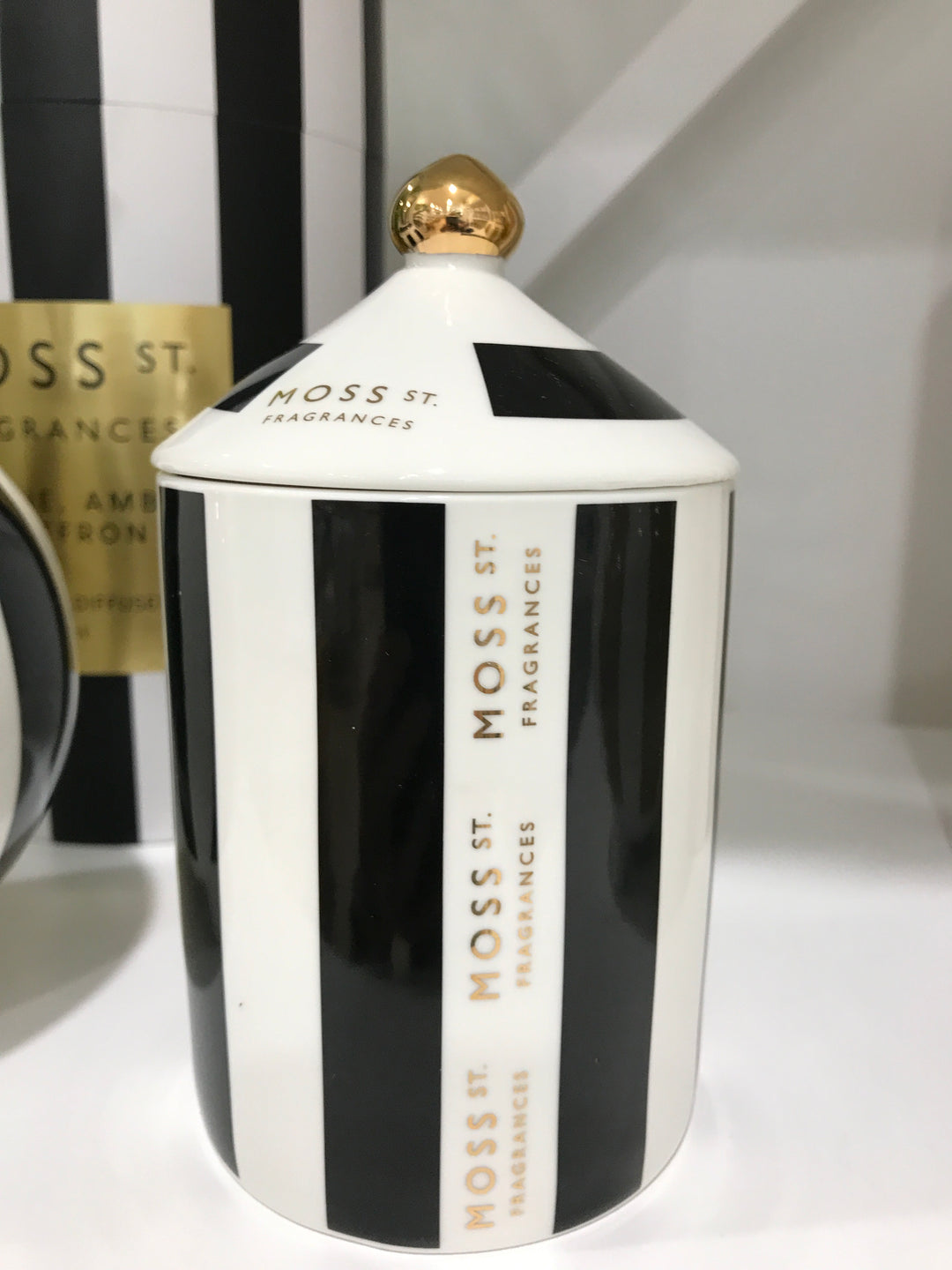 Jasmine Amber & Saffron Candle