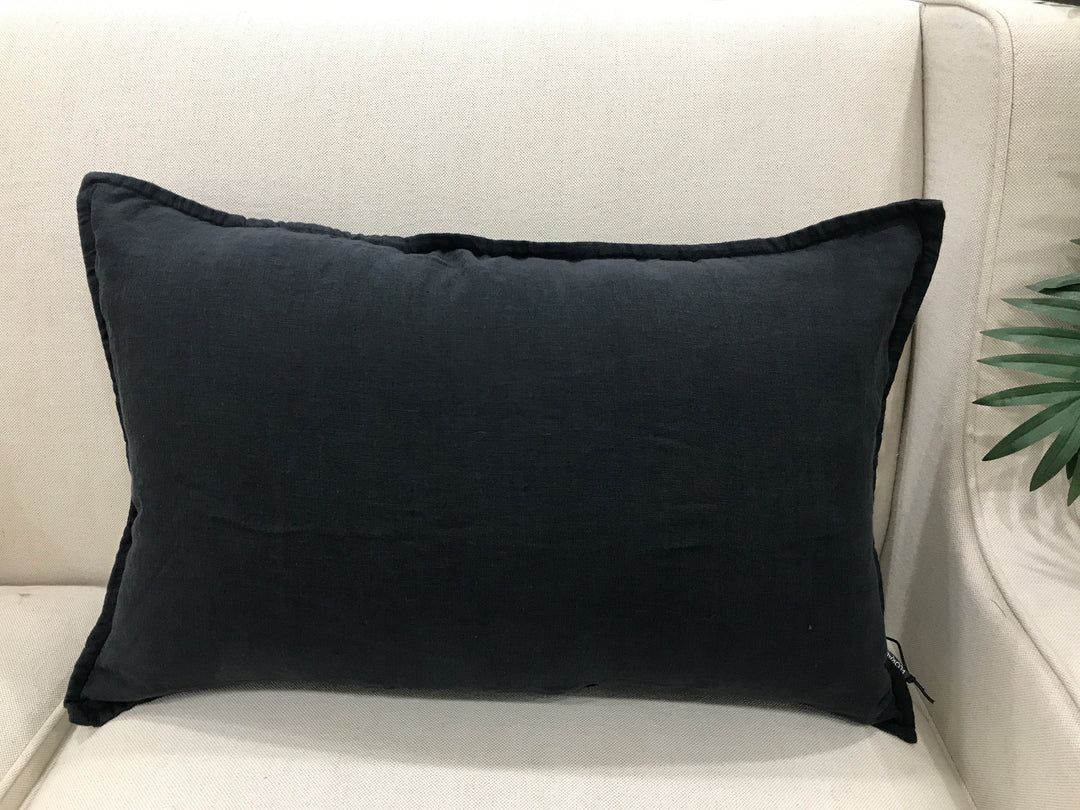 Hamptons Manon Linen Cushion Black (lumbar) Feather insert