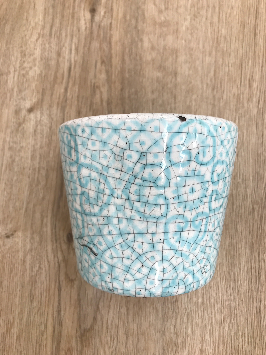 Aqua blue pot LH3296