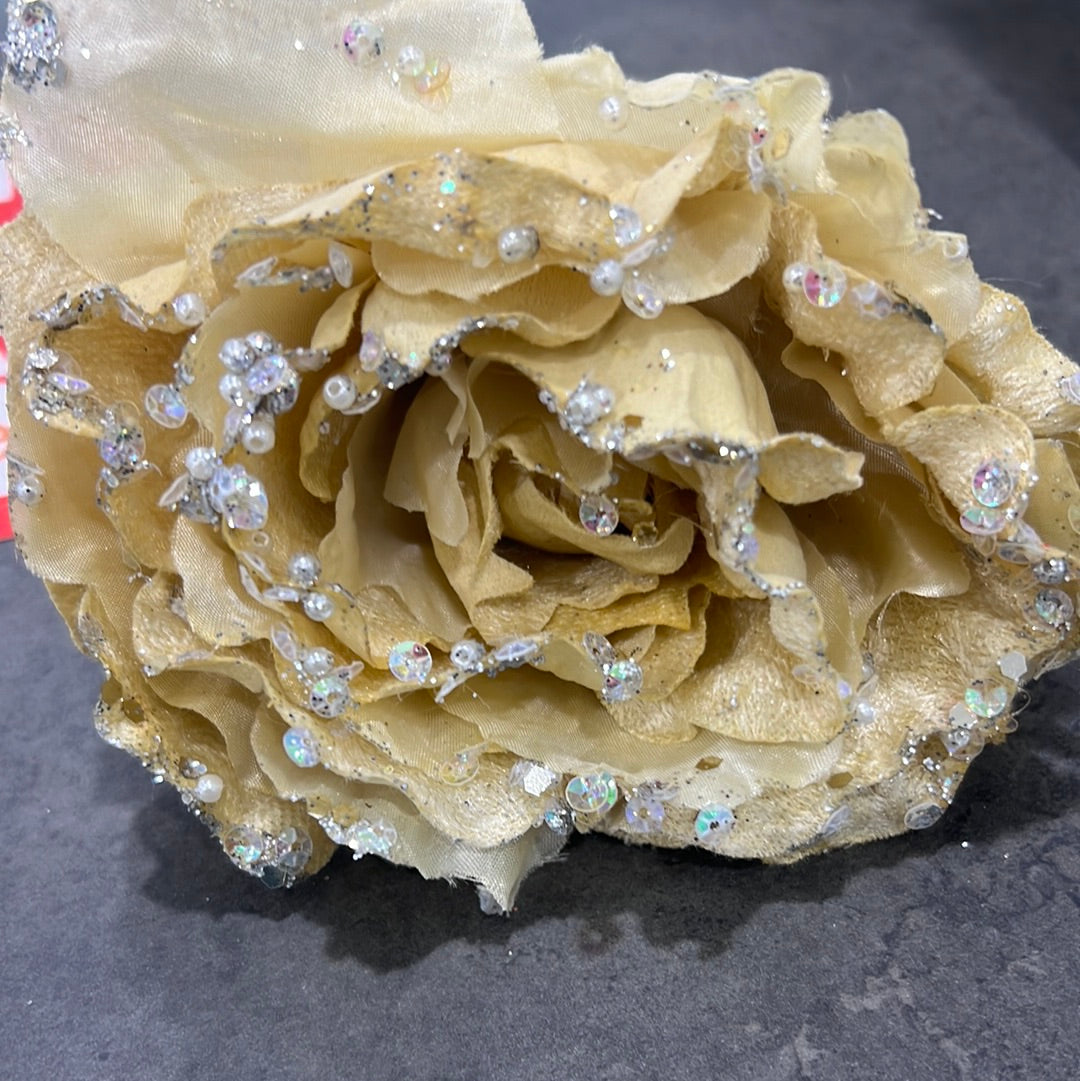 Fabric Clip on Peony Champagne