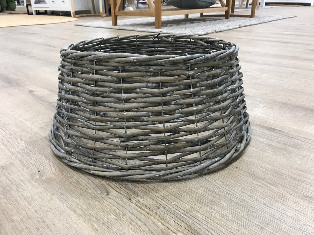 Willow Xmas tree skirt natural 40 x 17cm