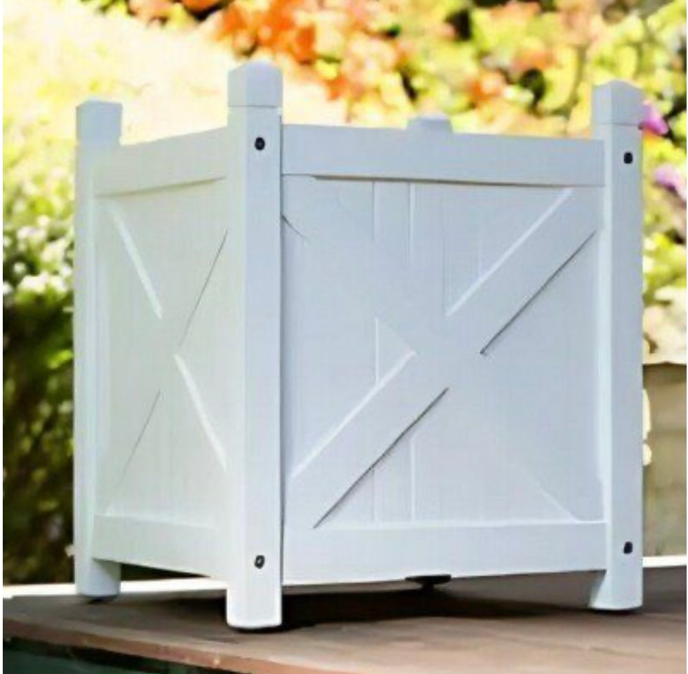 Hampton Polywood Outdoor Planter Box Small 40cm