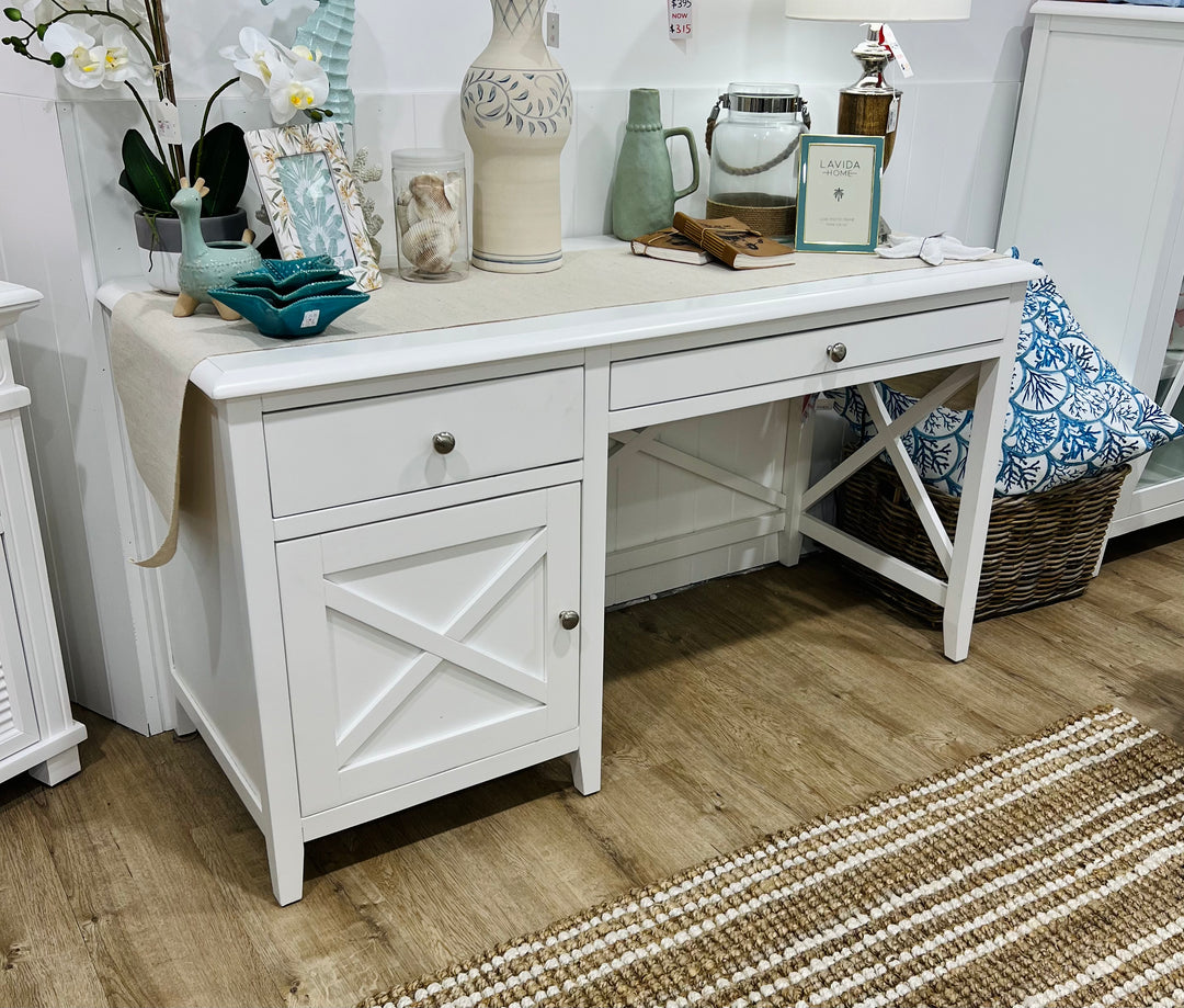 Hampton Desk FLOORSTOCK