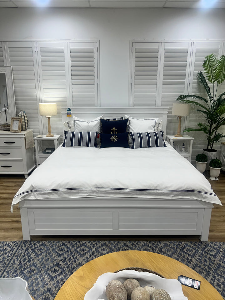 Newport King Bed FLOORSTOCK OP