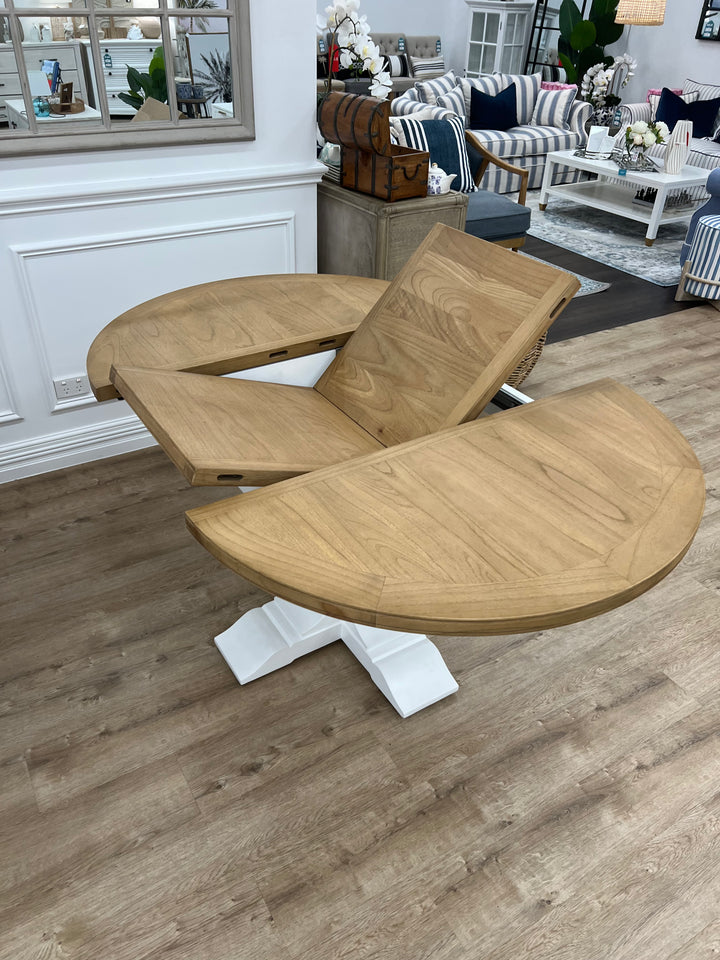 Coastal Extendable Dining Table 110-160cm
