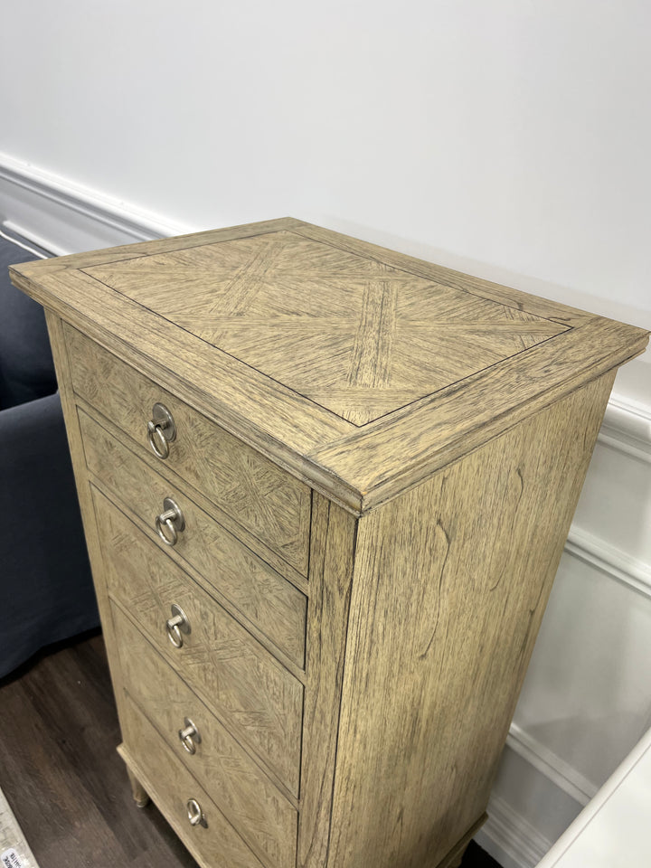 Marseilles Tallboy FLOORSTOCK