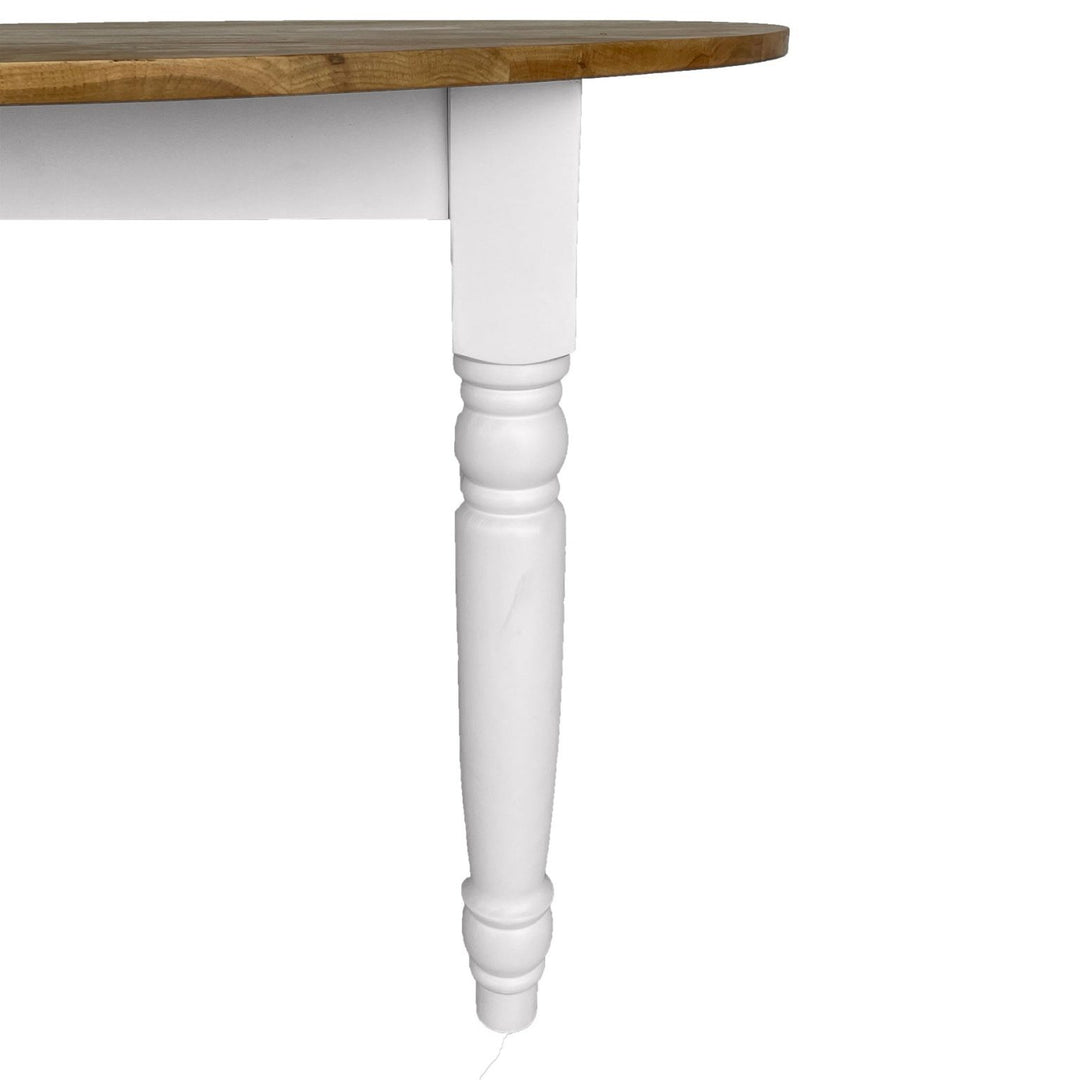 East Hampton Round Dining Table FLOORSTOCK OP