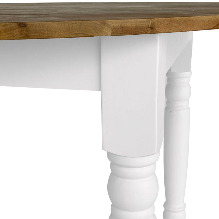 East Hampton Round Dining Table FLOORSTOCK OP