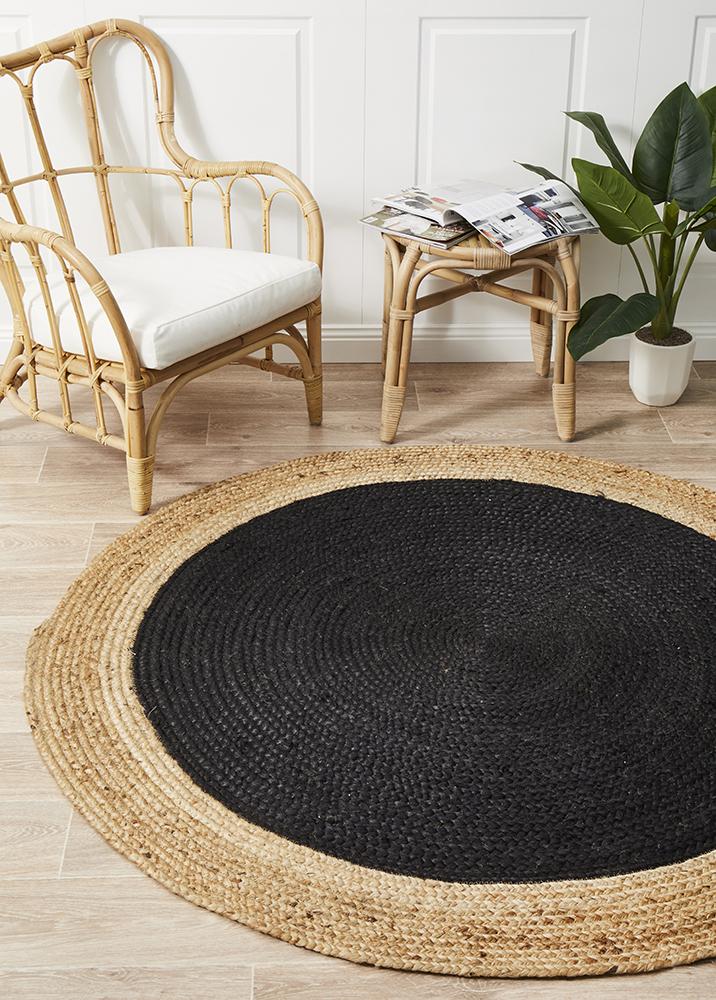 Seaside Black Round Rug
