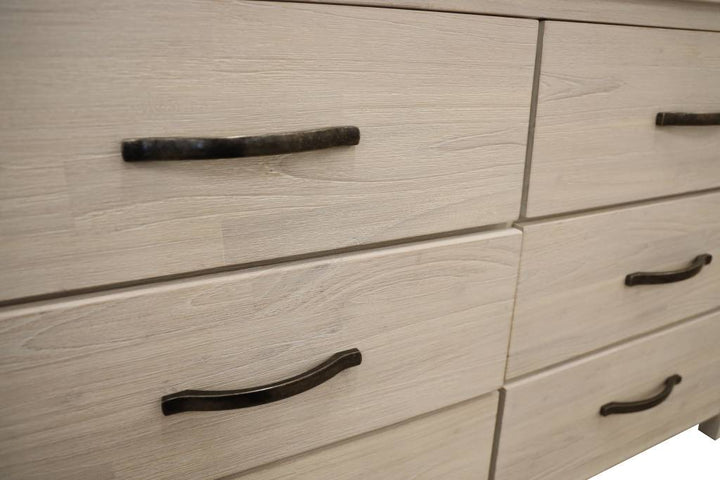 Long Beach Dresser FLOORSTOCK