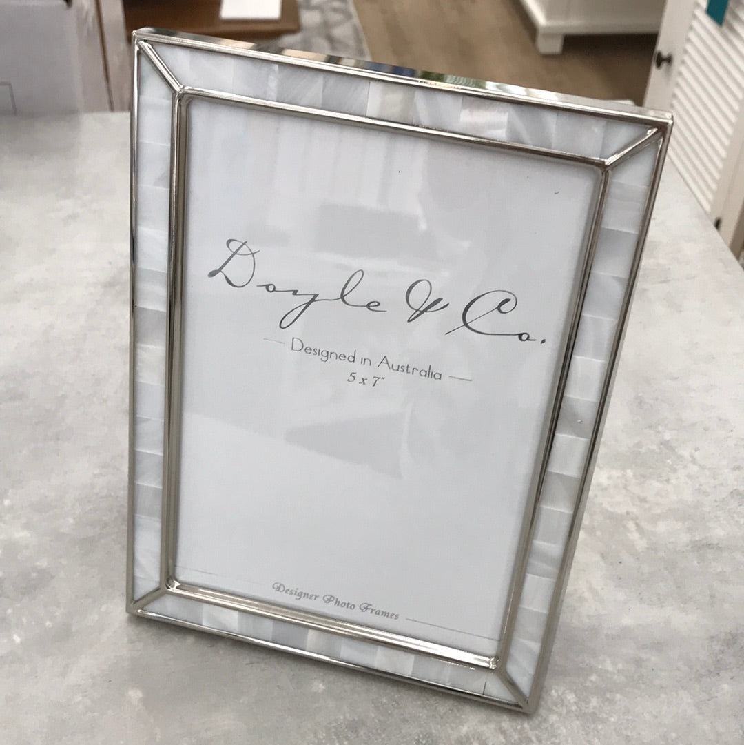 SLV/PLTD w/MOTHER OF PEARL FRAME 5x7