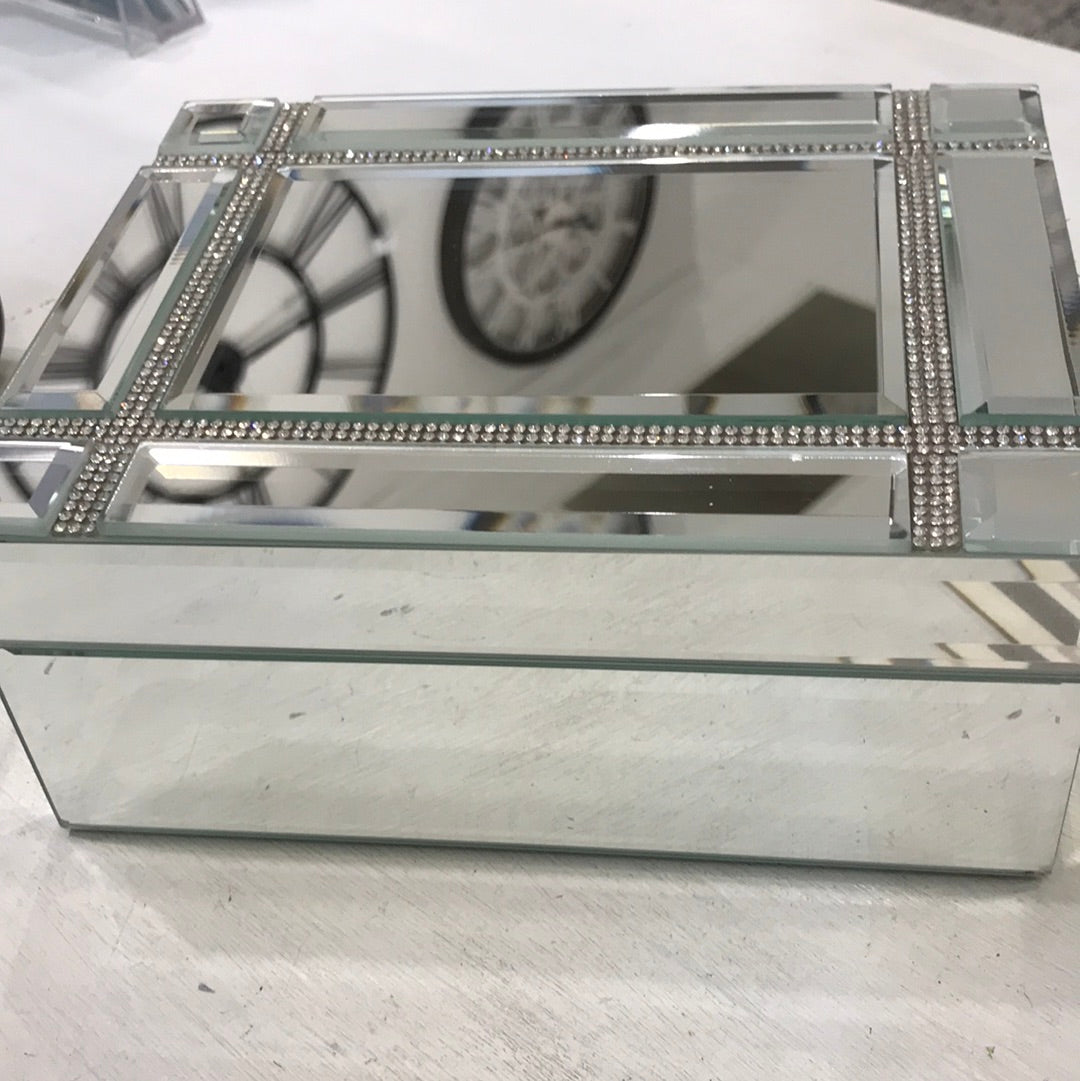 Diamanté silver jewellery box