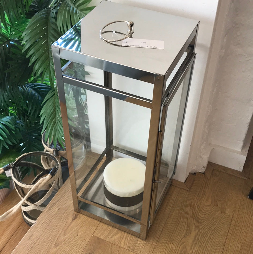 Lantern 210B