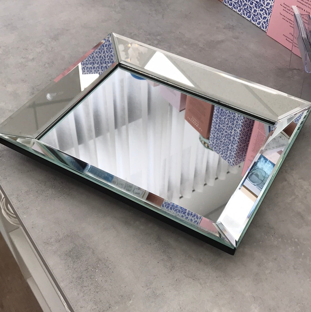 Shang Mirror Tray Medium