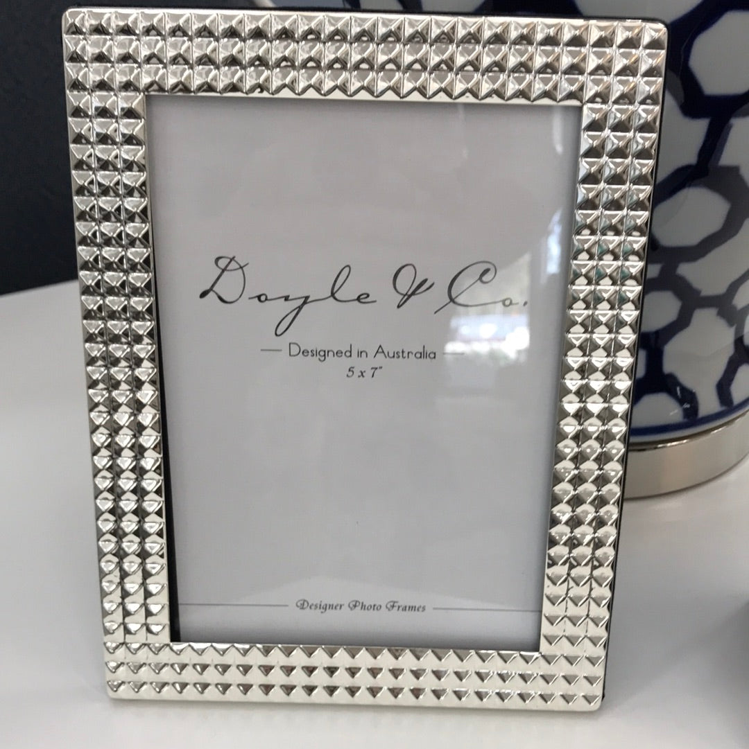 Silver Diamond Cut Frame