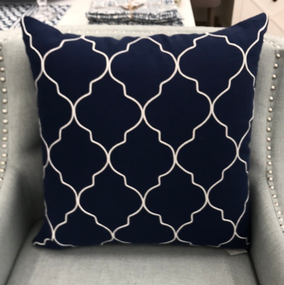 Hamptons Mykonos Linen Navy Cushion