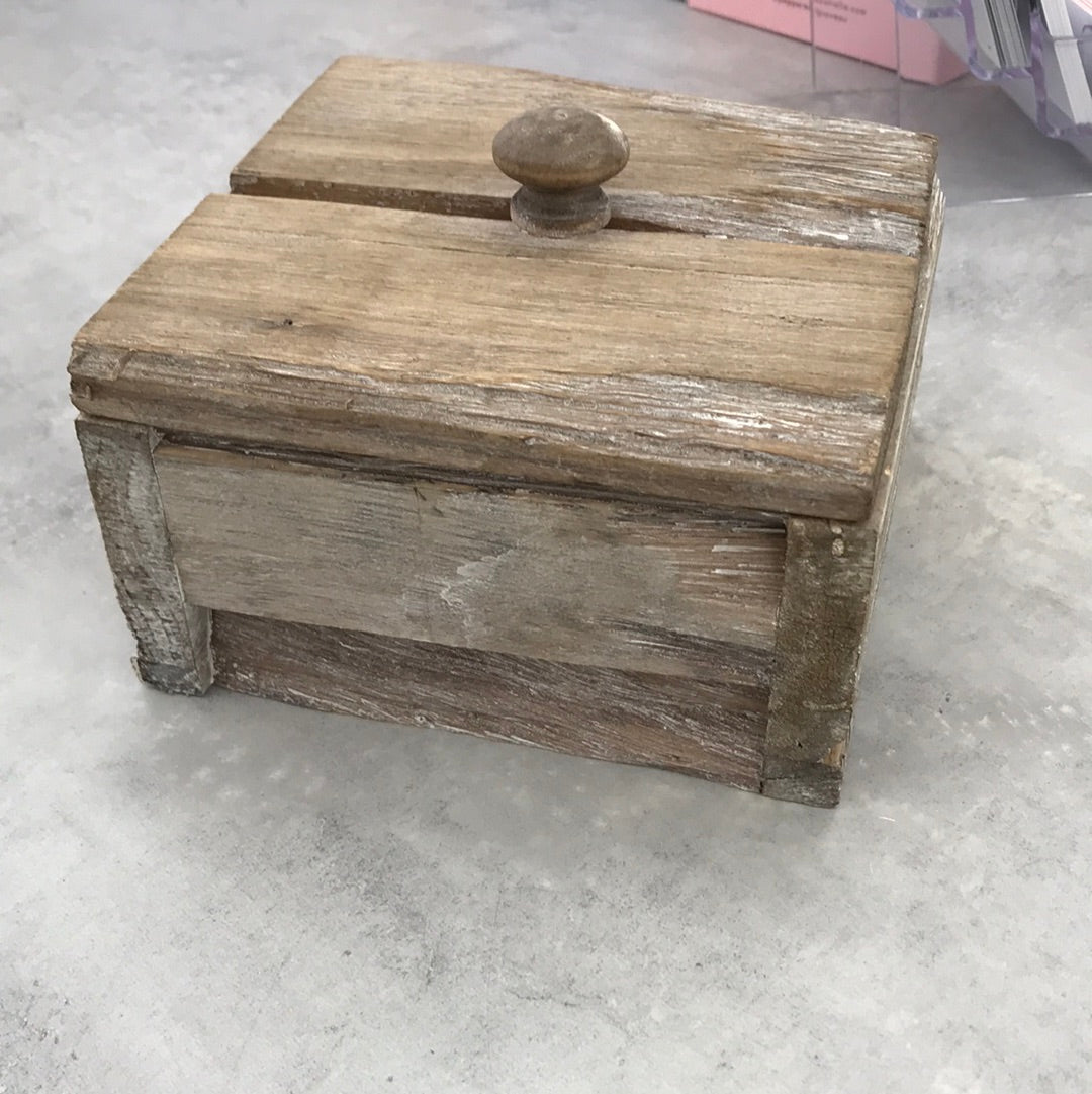 Spader Timber Square Box Small