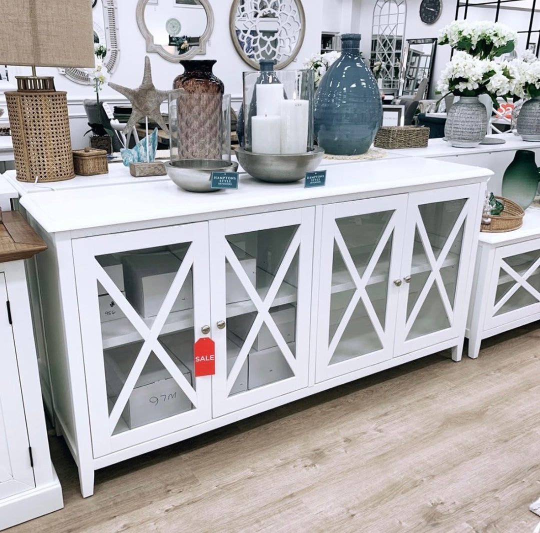 Hampton Buffet FLOORSTOCK